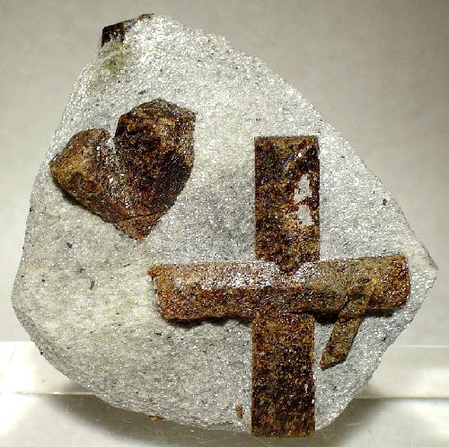 Staurolite — esemplare